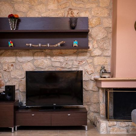 Jordan'S Stone House Villa Siviri Bagian luar foto